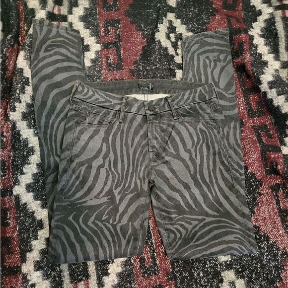 MOTHER Jeans The Looker Kingdom Of Dreams Zebra Tiger Grey 27 - Picture 1 of 5